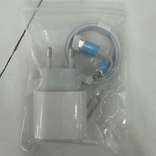 FJK06 Prise PD 20W + Cable USB-C vers Lightning + Extracteur